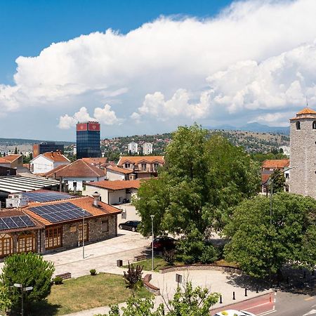 Clock Tower Lux Apartment Podgorica Exteriör bild